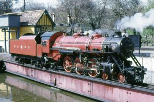 Winston Churchill on the turntable at Hythe